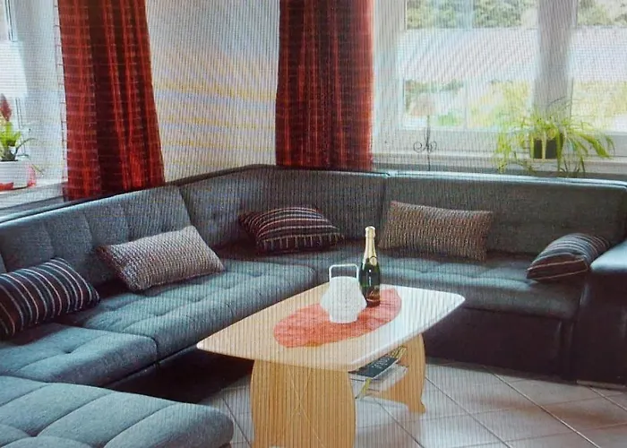 Am Ernstberg Apartment *